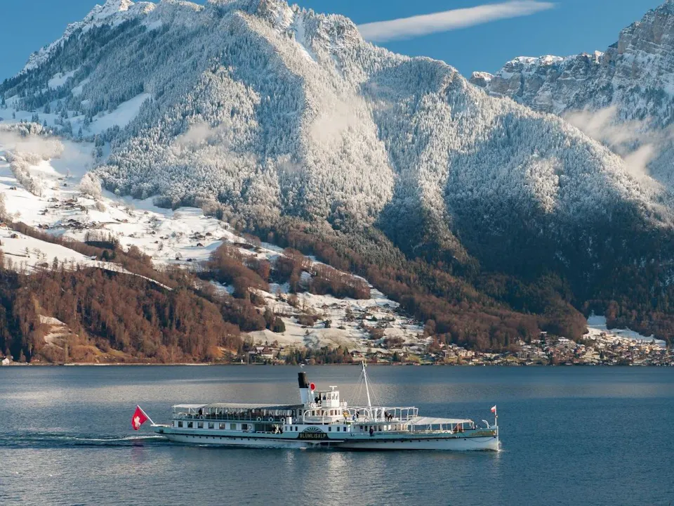 Valentinstag Schifffahrt Winter