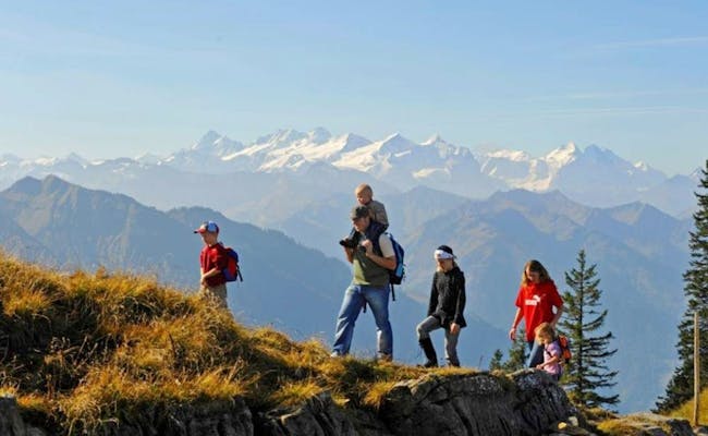 Hiking (Photo: CabriO Stanserhorn cable car)
