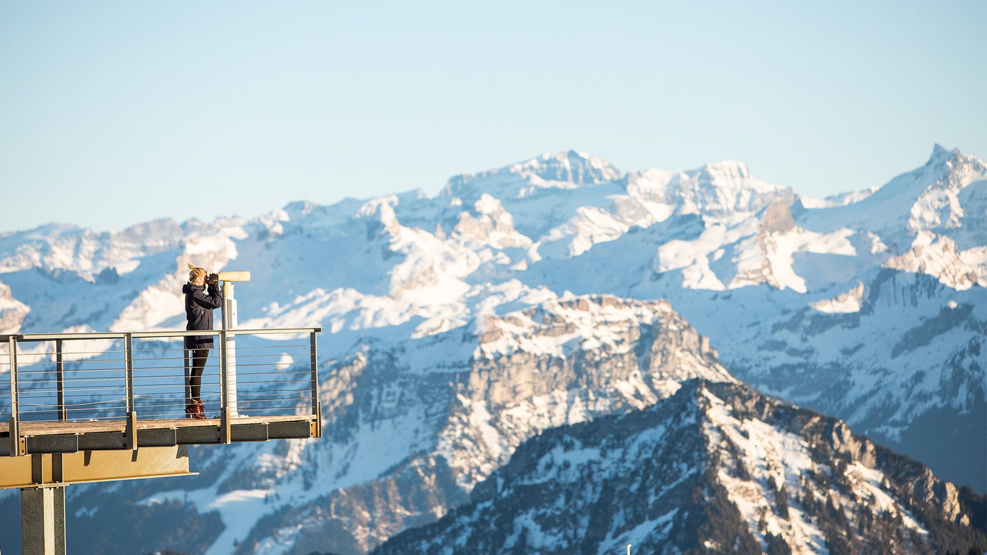 Rigi Kulm med utsikt över Alperna våren 2023.