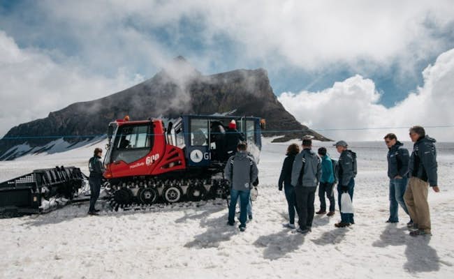 Bus des neiges du Glacier 3000