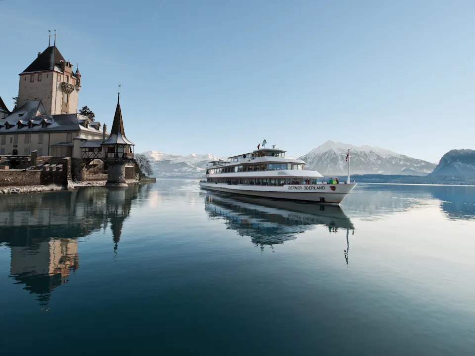 Valentinstag Schifffahrt Thunersee Winter