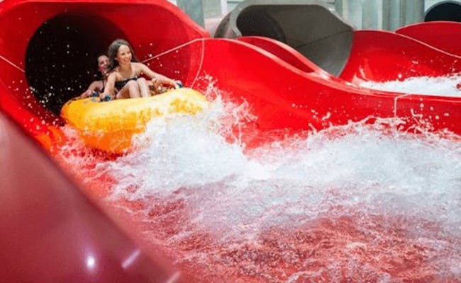 Water slide (Photo: Splash and Spa)