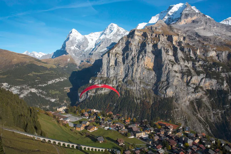 Schilthorn Gleitschirmfliegen Mürren