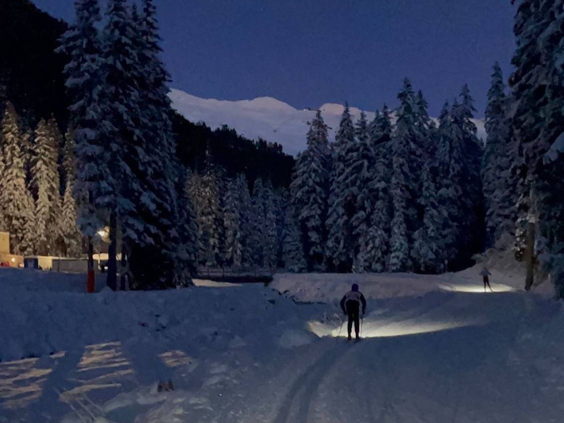 Cross-country skiing by full moon on a ski slope in Oberstdorf in 2023