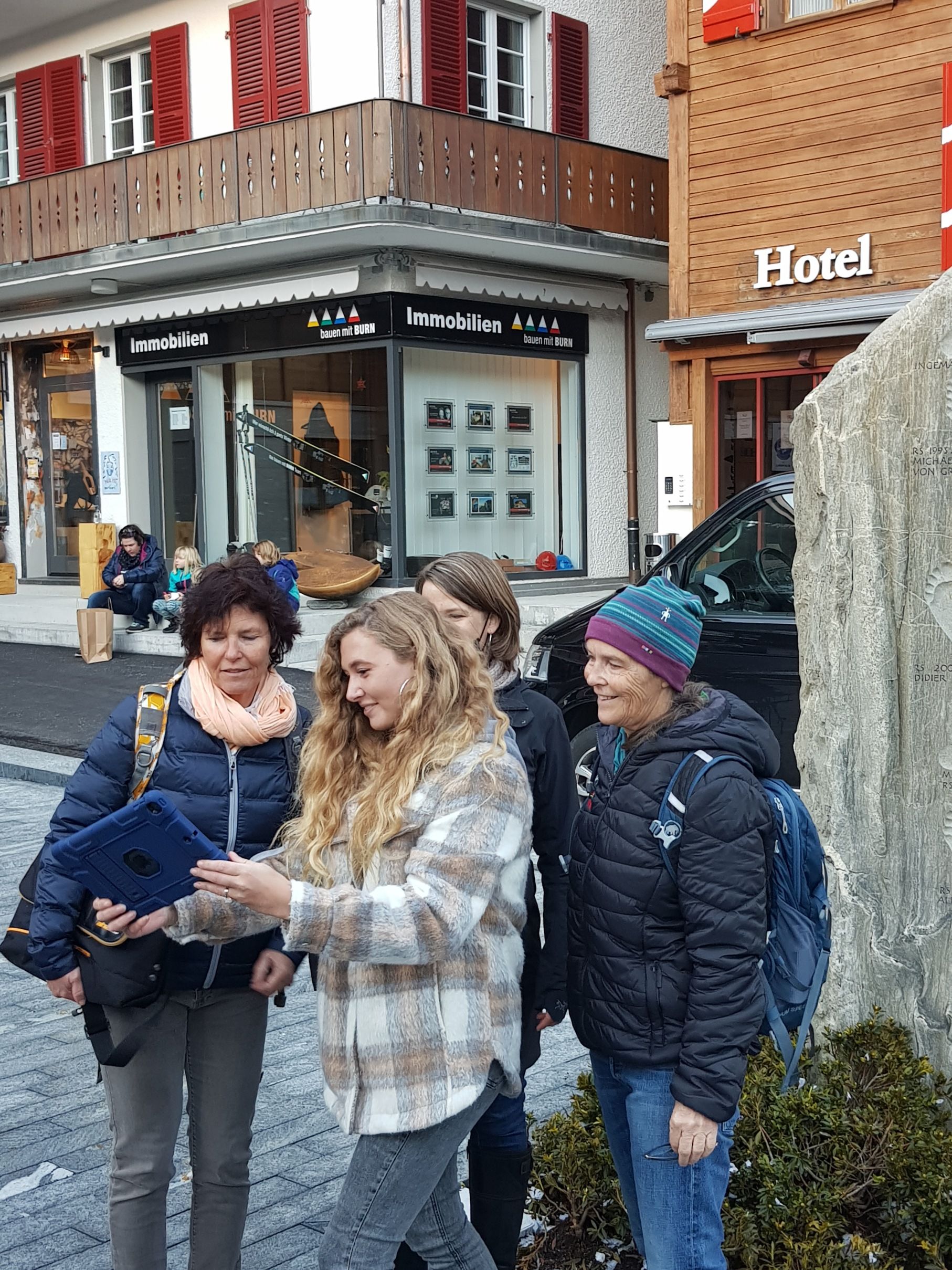 Квест-комнаты в Адельбодене: увлекательные приключения для групп и детей зимой.