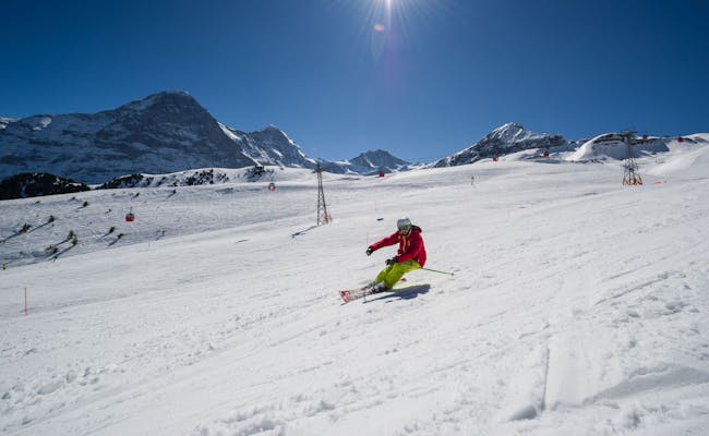 Skifahren (Foto: Bergbahnen Männlichen)