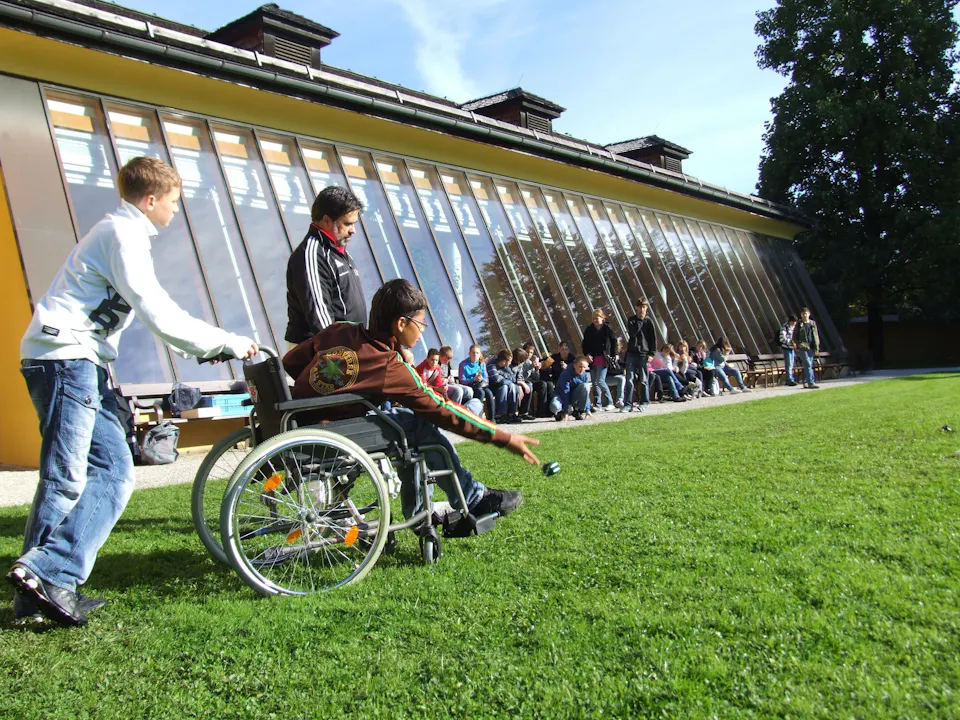 Rollstuhl Wheelchair