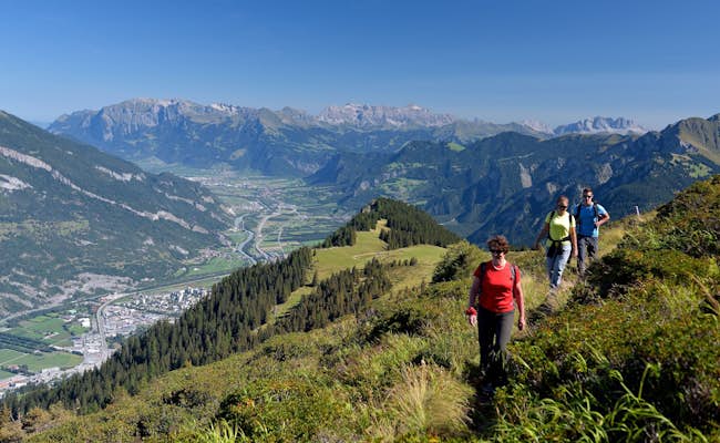 Hiking Dreibündenstein (Photo: Chur Tourism)