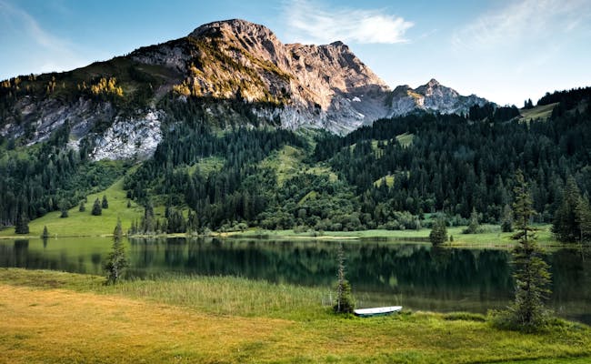 Lake Lauenen (Photo: Switzerland Tourism Roland Gerth)