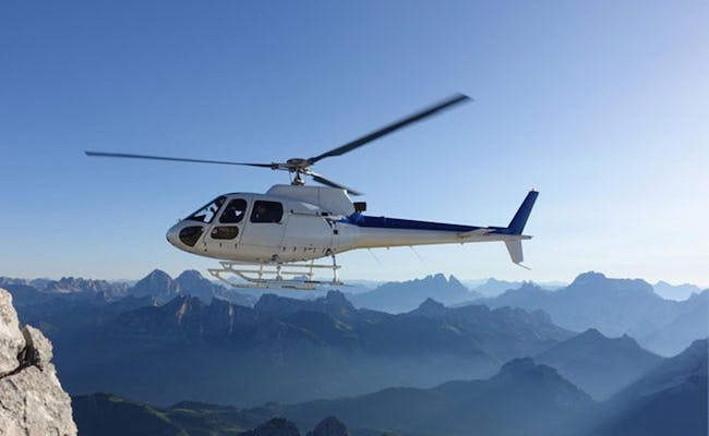 Helikoptertur Jungfraujoch over bjerge, klar udsigt