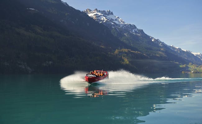 Jetboat sul lago di Brienz (Foto: Outdoor Interlaken - Jetboat)