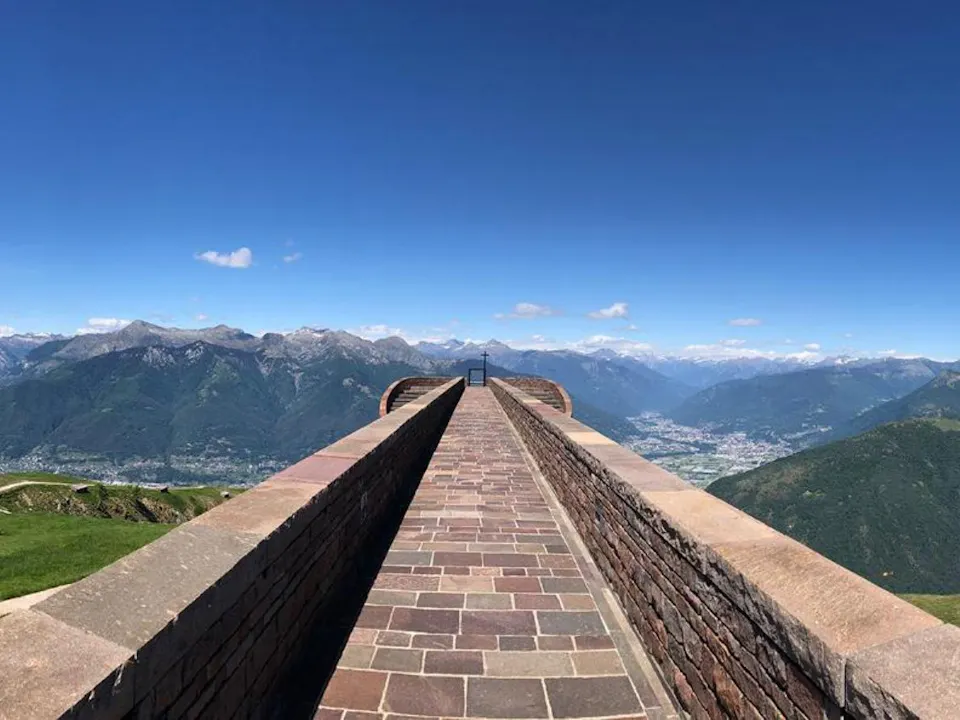 Tessin Monte Tamaro Kirche