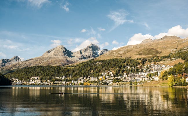 St. Moritz: picturesque landscape, clear lakes, alpine mountains, ideal for winter holidays