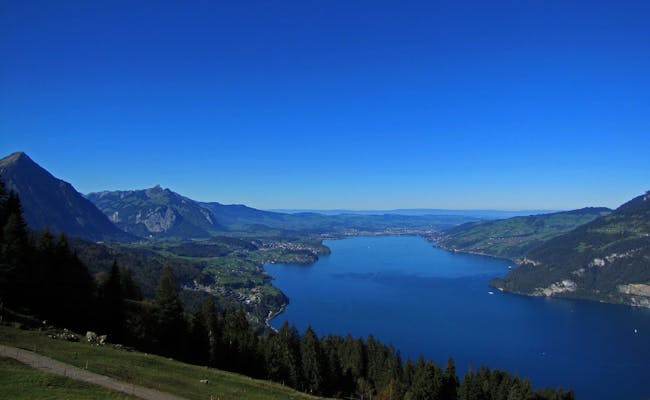 Panorama du lac de Thoune (photo : Pixabay)