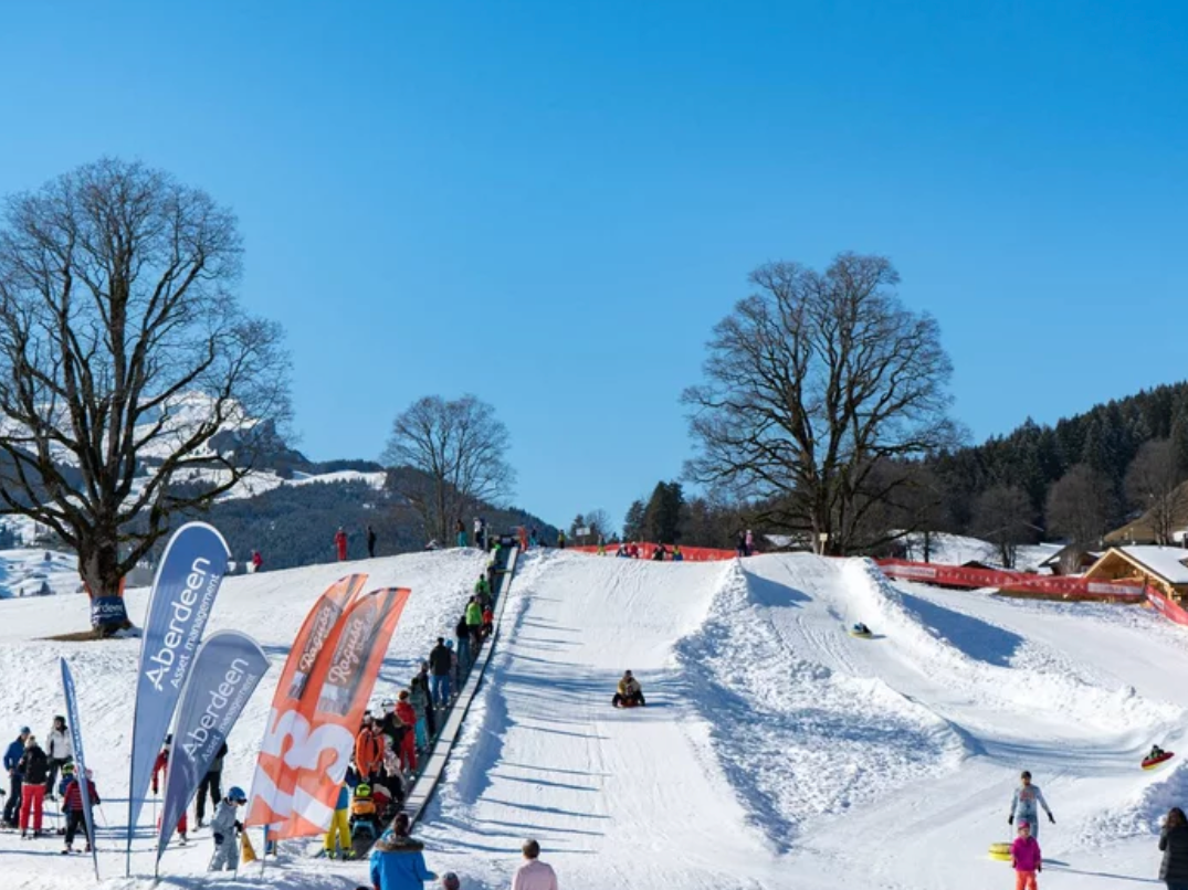 Tobogganing Bodmi Arena: Experience great snow fun in winter with the family in Switzerland.