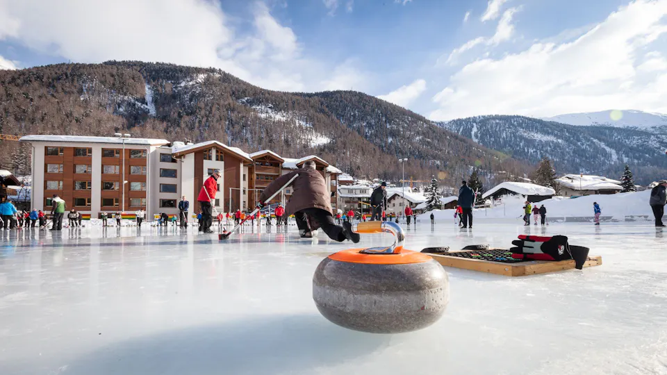 Saas-Fee  Curling 