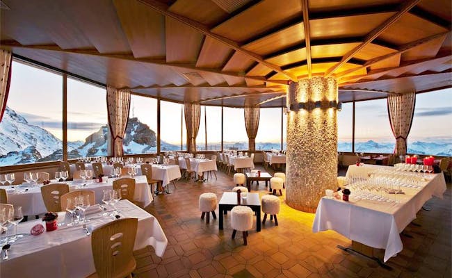 Mountain restaurant (Photo: Corvatsch AG)