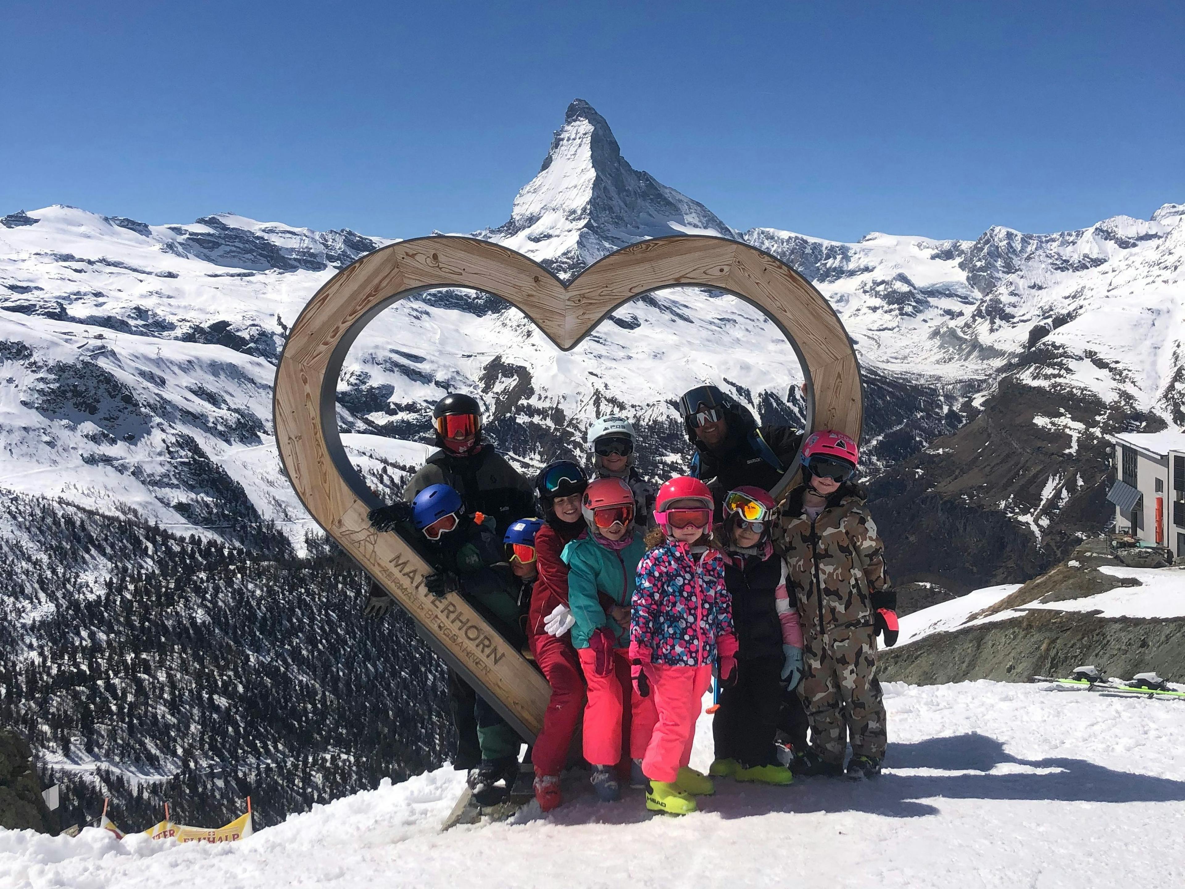 Kinder vor Matterhorn