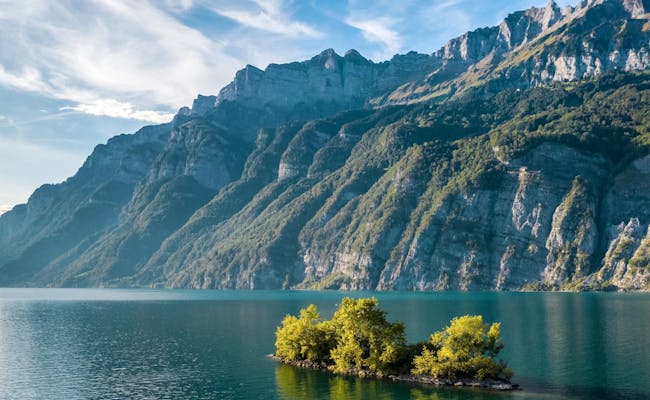 Piccola isola sul lago di Walen (Foto: Svizzera Turismo Roland Gerth)