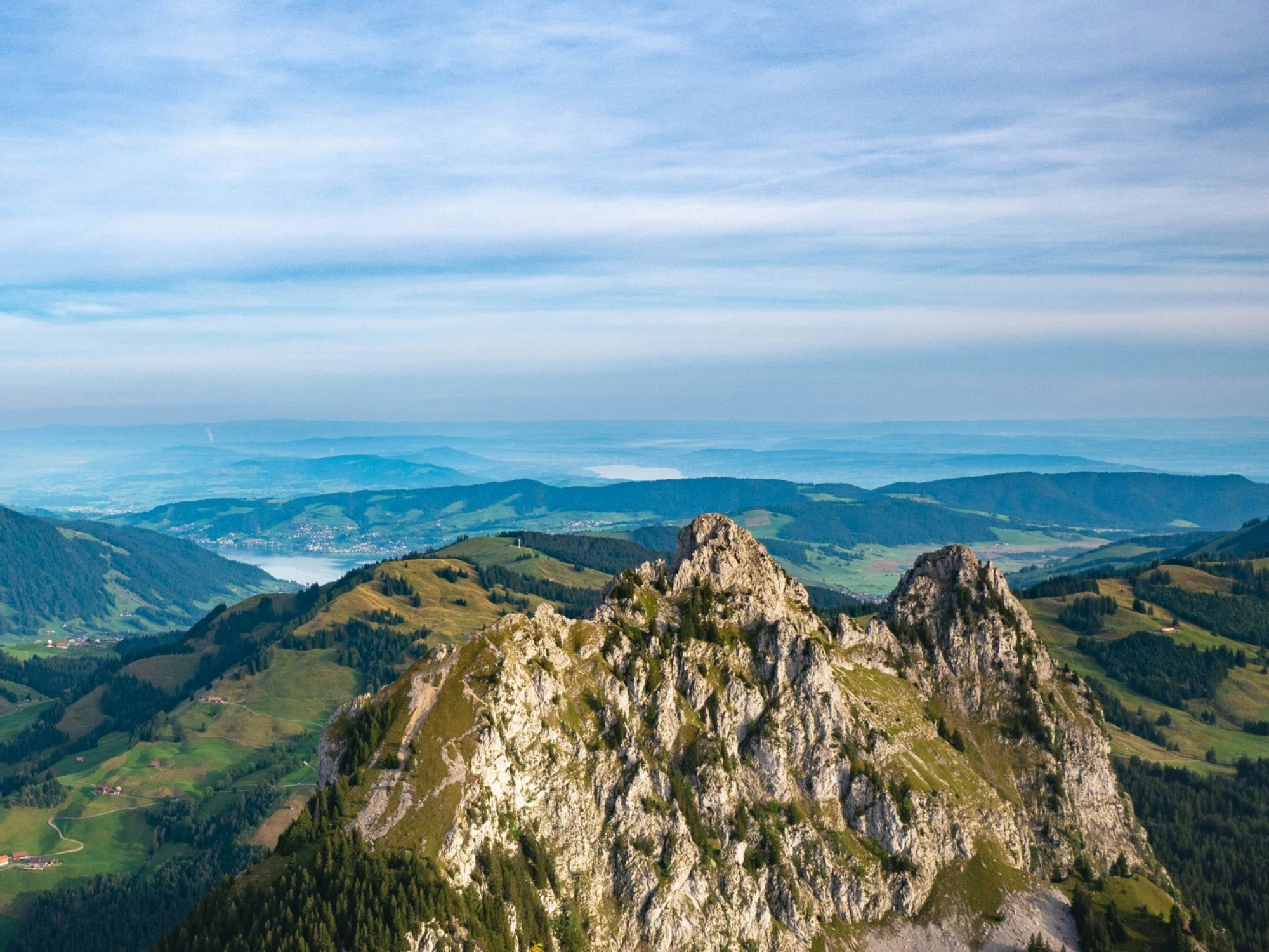 Velké mýty: Úchvatný výhled na hory a okolní přírodu. Ideální pro letní výlety.