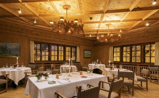 Dining in the Arvenstube (Photo: Engadin Tourism)
