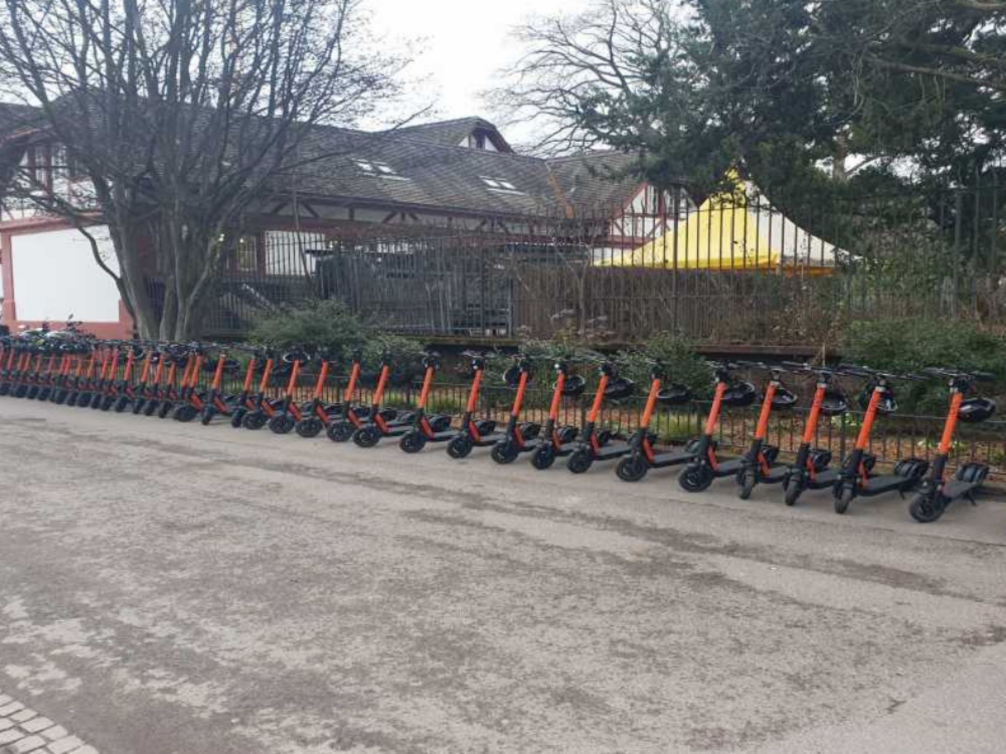 Escooter : Découvre les Escooters tendance à Bâle pour une exploration urbaine passionnante