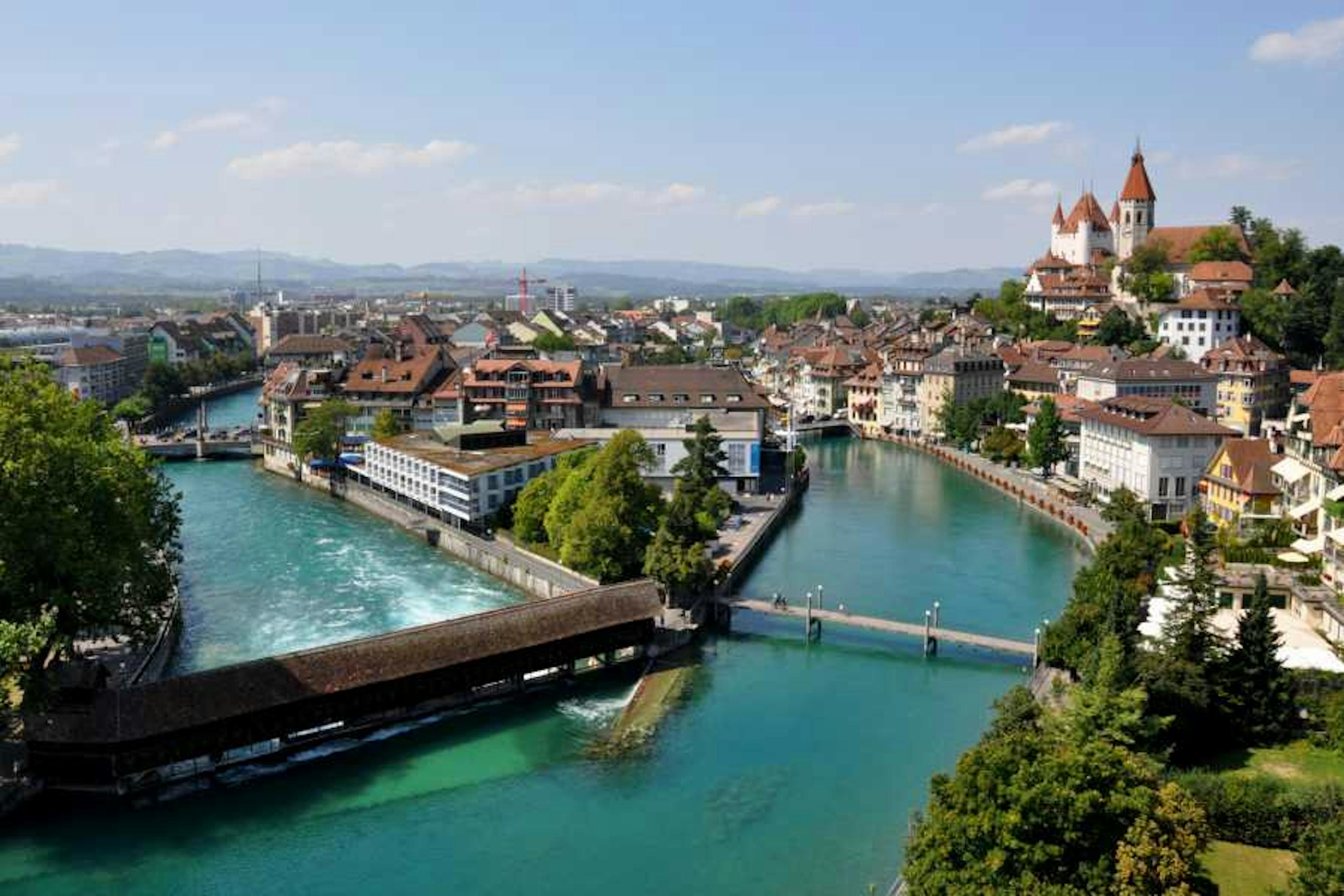 Mosty w Thun podczas wycieczki miejskiej w 2023 roku.