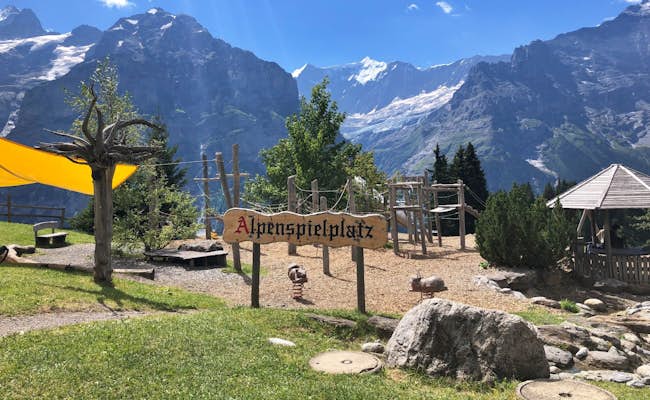 Alpine playground Bort (Photo: Seraina Zellweger)