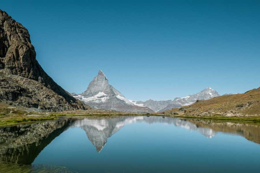 गॉर्नरग्राटबahn पर्वतीय झरना और माउंटेन, साफ आकाश