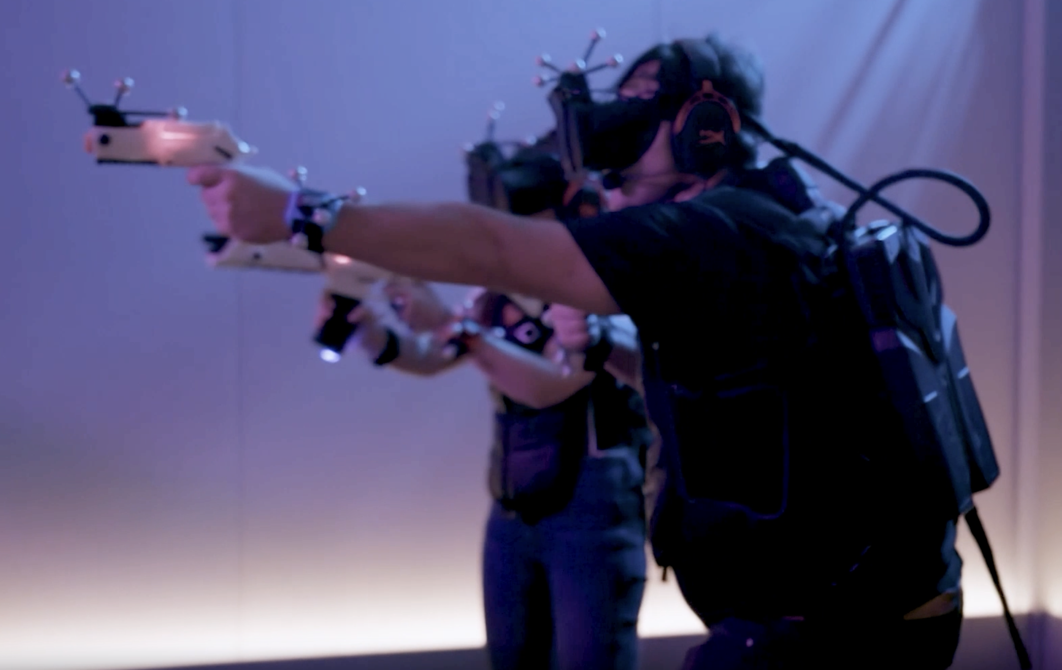 Amber Sky 2088: Grupa korzysta z wirtualnej rzeczywistości, aby zapewnić ekscytującą przygodę z realistyczną bronią.