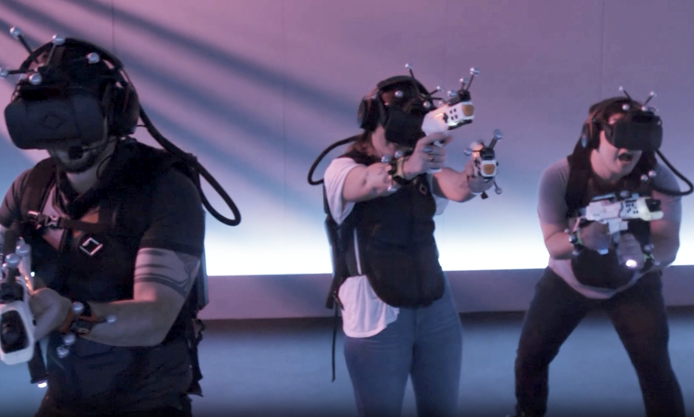 Deadwood Mansion: สัมผัสโลกเสมือนที่น่าตื่นเต้นกับเพื่อนๆ ในบรรยากาศที่ทันสมัย