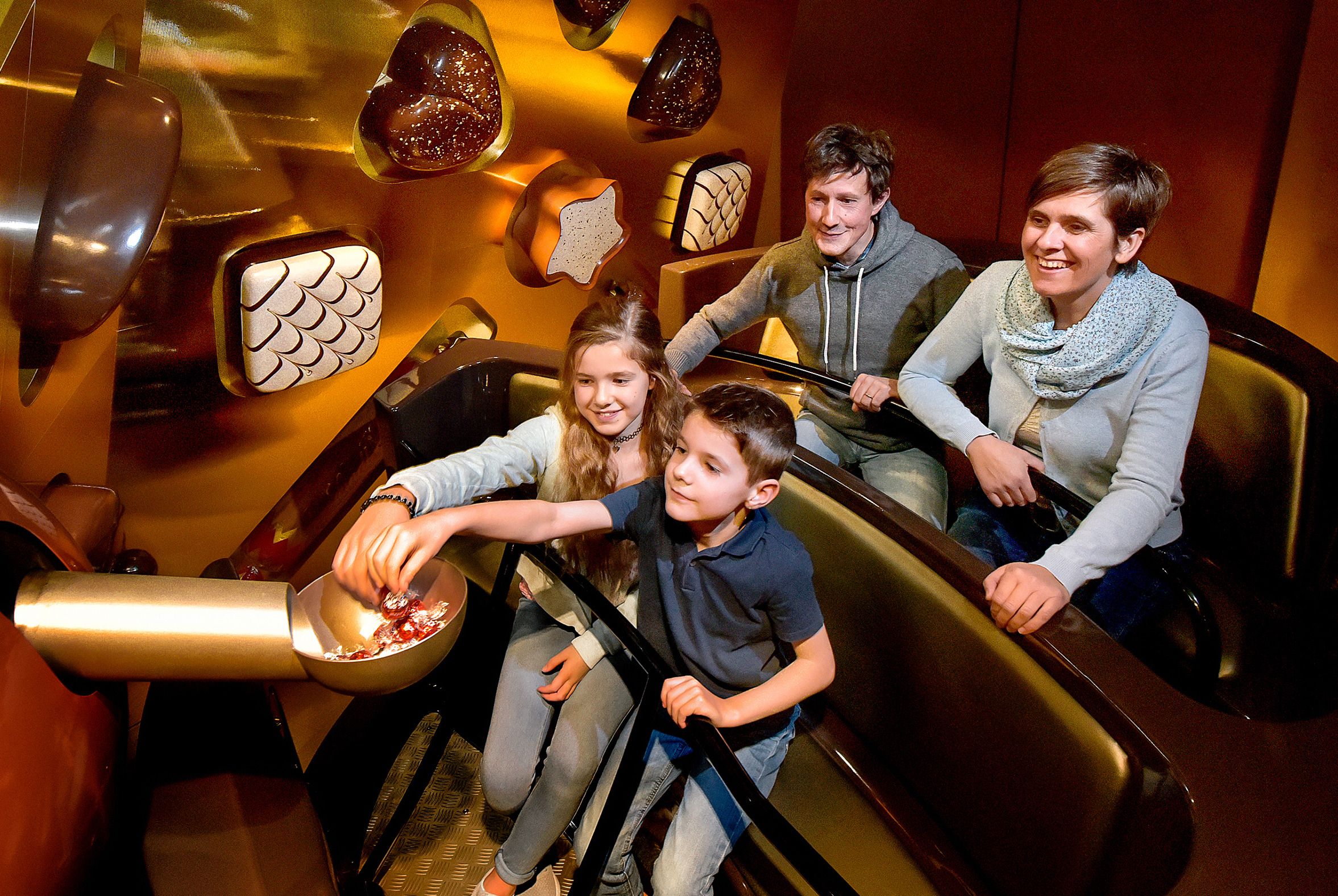 Swiss Chocolate Adventure: Familie oplever chokoladerundtur i Luzern.