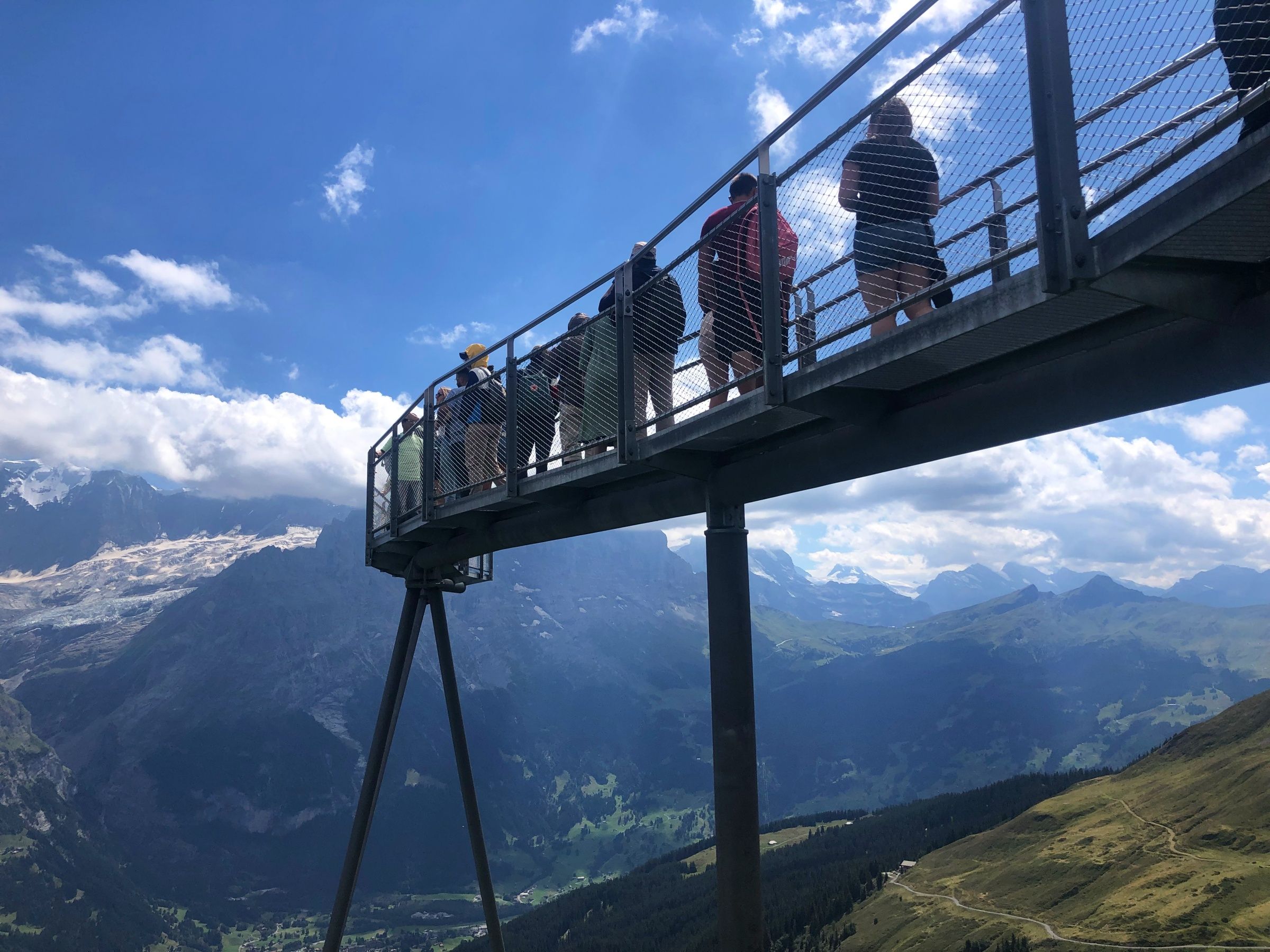 First Cliff Walk Lohnt sich ein Besuch 2024 Swiss Activities