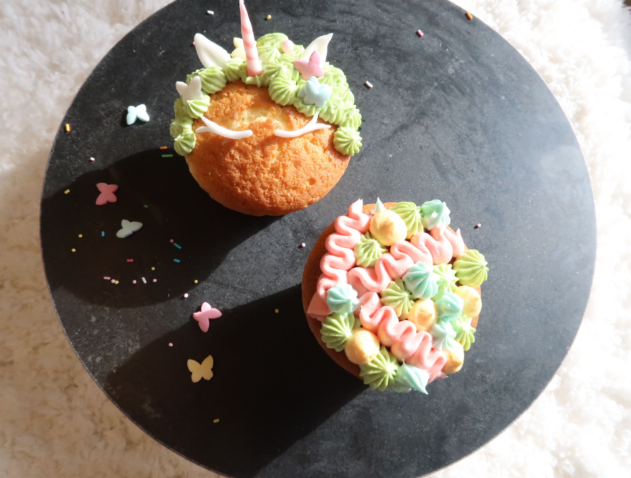 Einhorn Regenbogen Muffins Backkurs für Kindergeburtstag