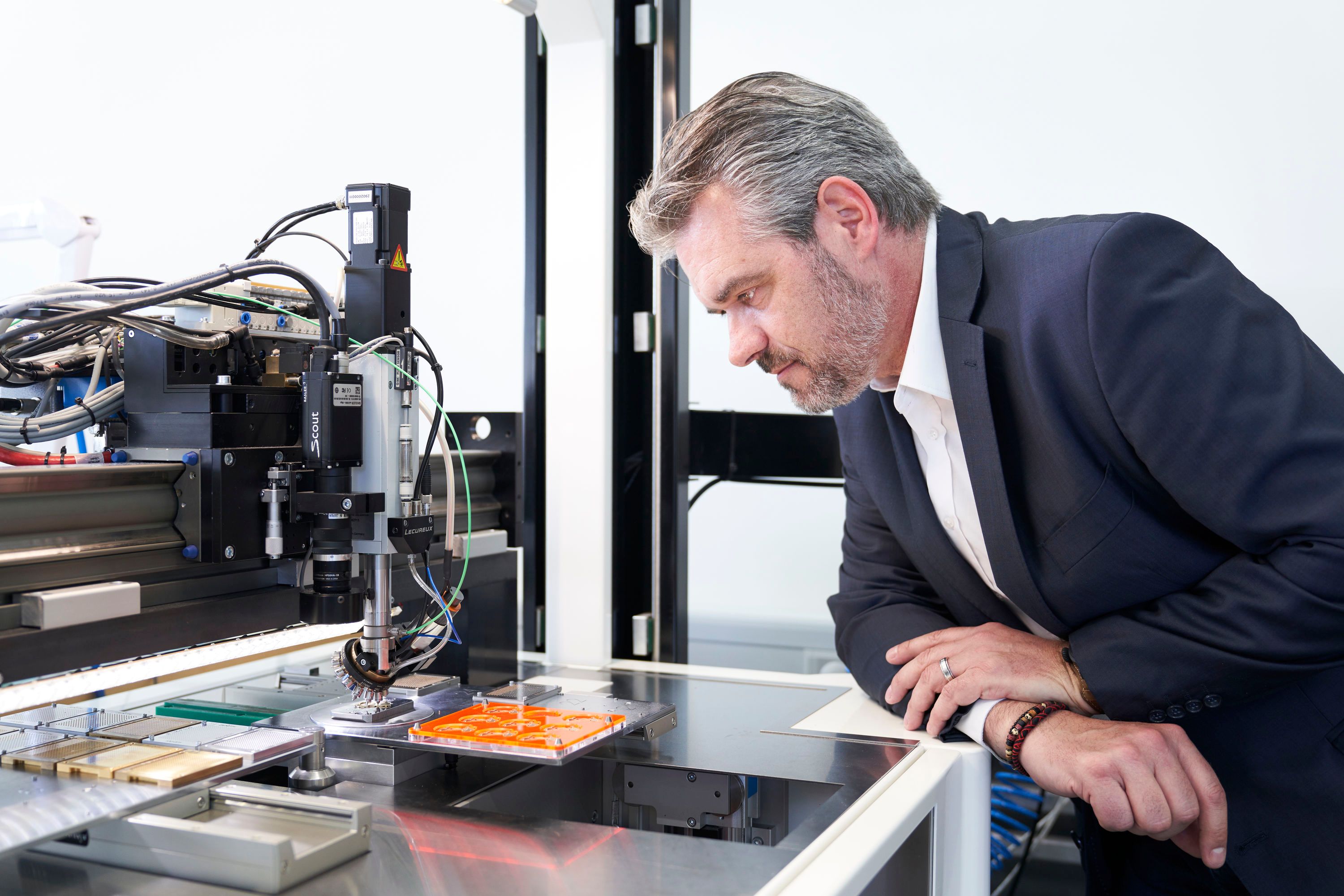 Uhrmacherei Führung mit Einblick in moderne Techniken.