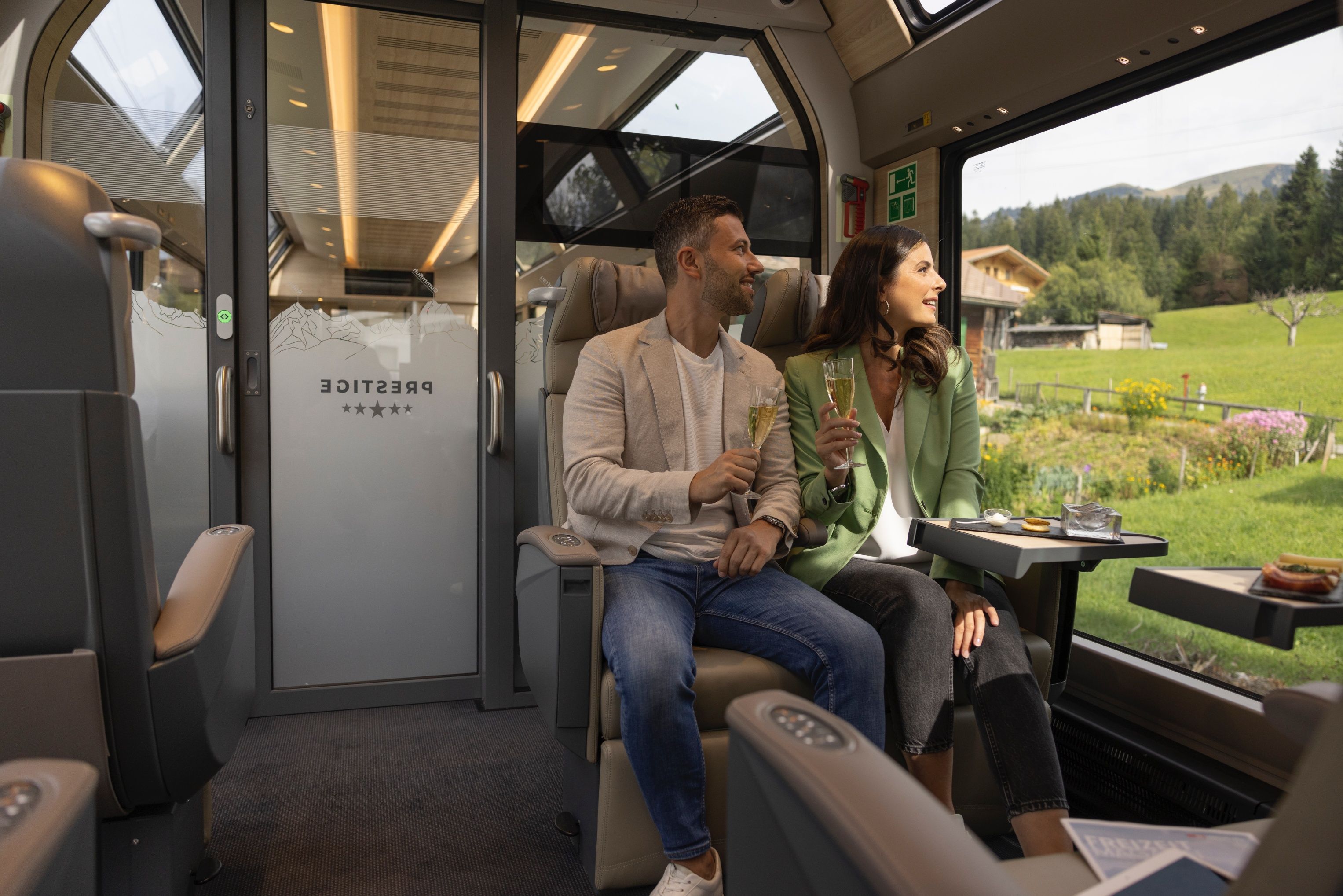 Golden Pass Line: การเดินทางด้วยรถไฟที่โรแมนติก มองเห็นธรรมชาติและช่วงเวลาพักผ่อนกับอาหารอร่อยๆ