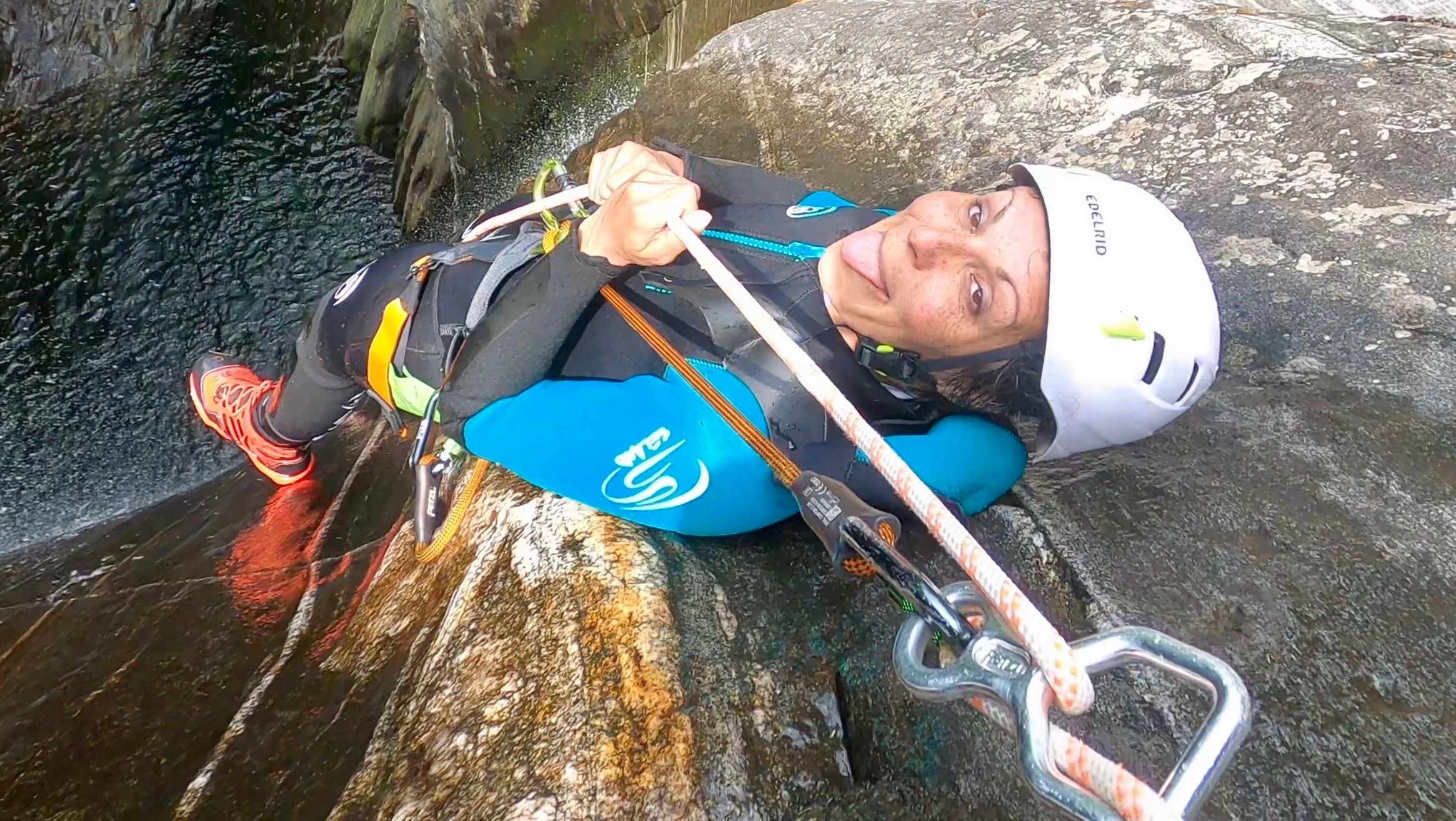 Canyoning Maggiatal: Vivi avventure emozionanti nella natura nel Val Grande.