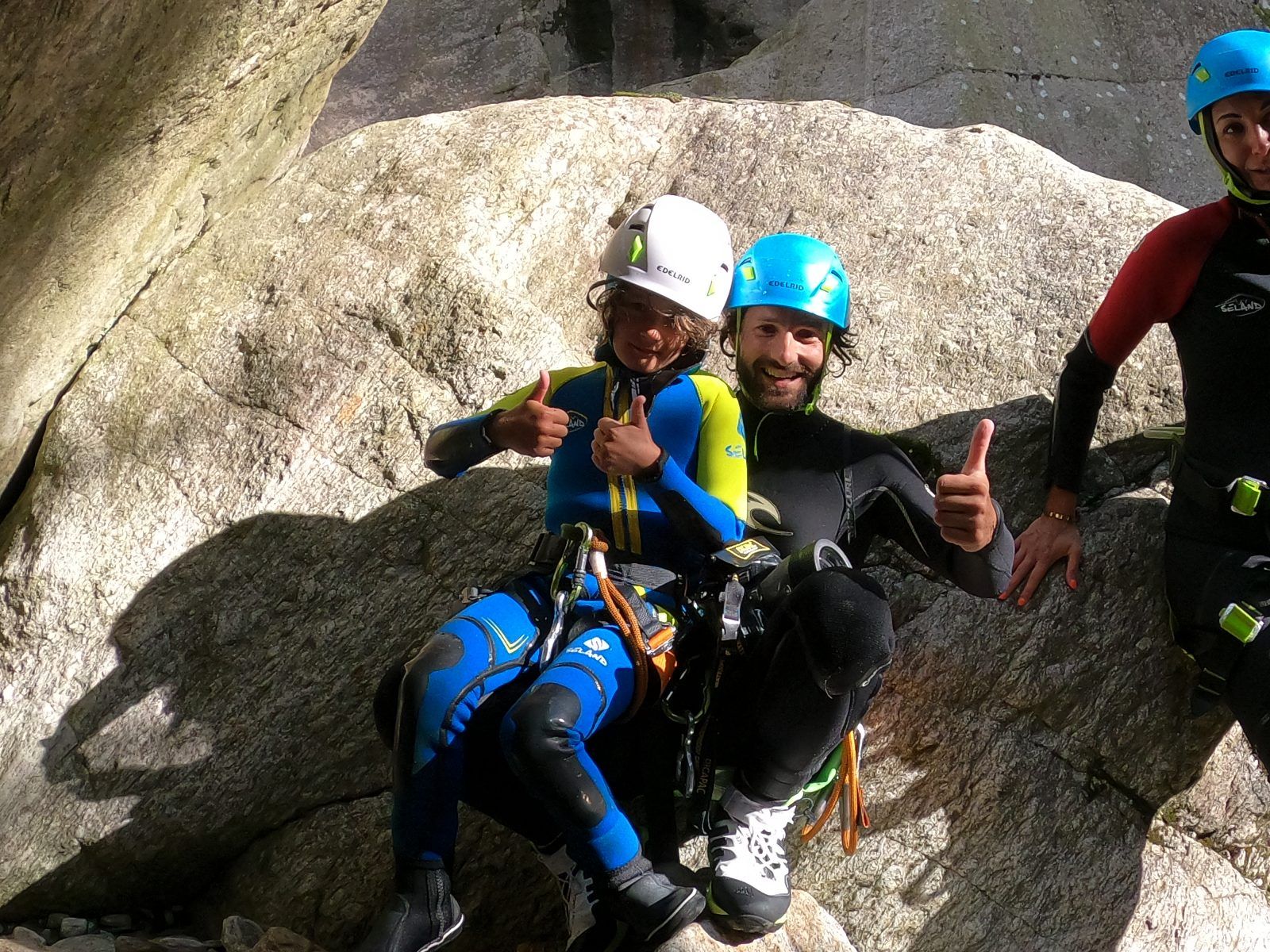 Μπογκέρα: Ζήσε μια συναρπαστική περιπέτεια με την οικογένεια κάνοντας αναρρίχηση στη φύση.