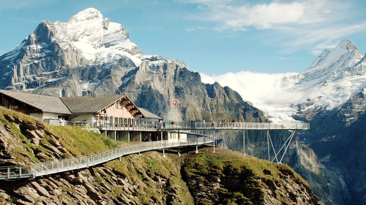 Passeggiata sulla prima scogliera di Grindelwald (Foto: Ferrovie della Jungfrau)