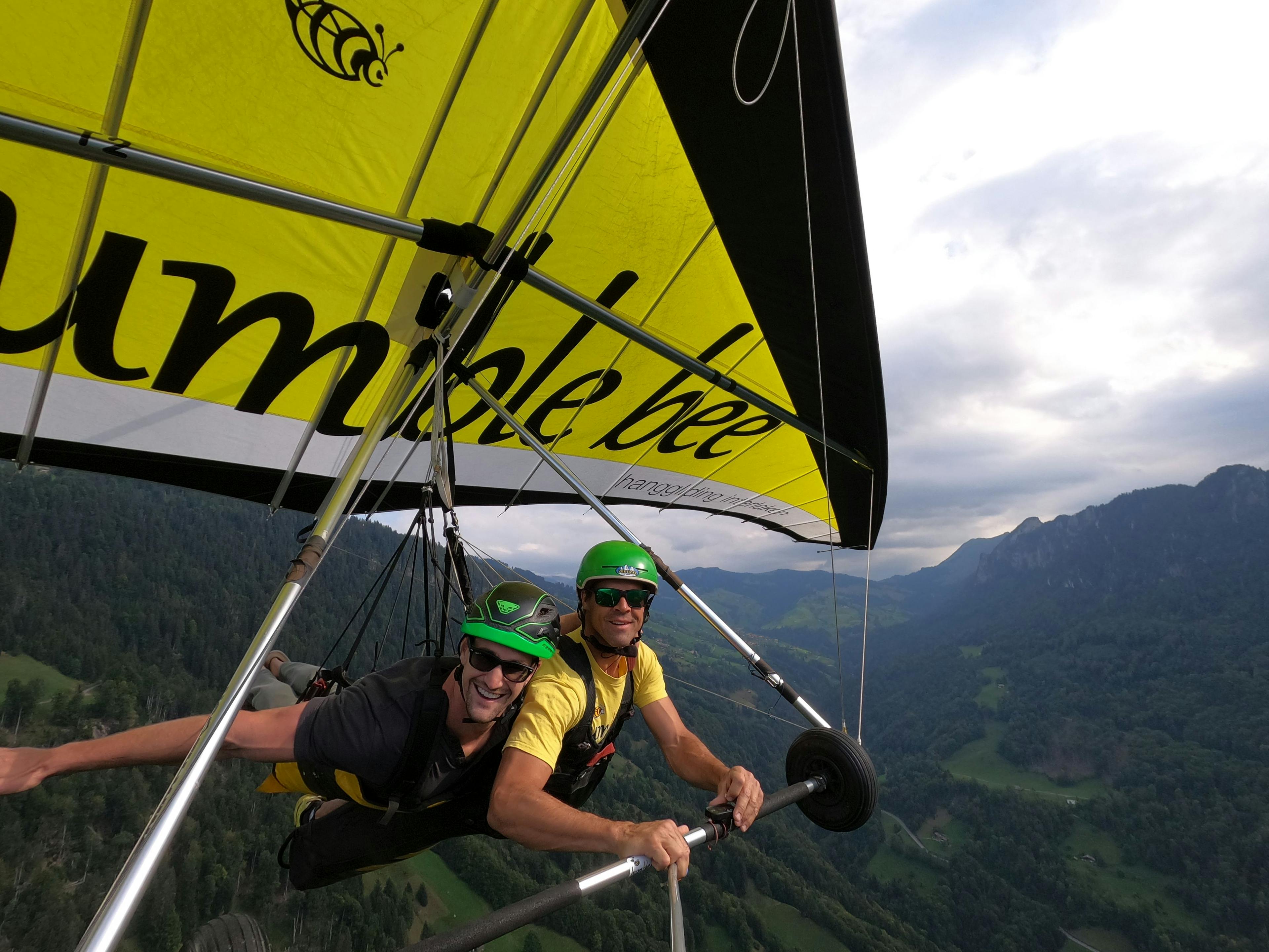 BumbleBee Hang Gliding Interlaken