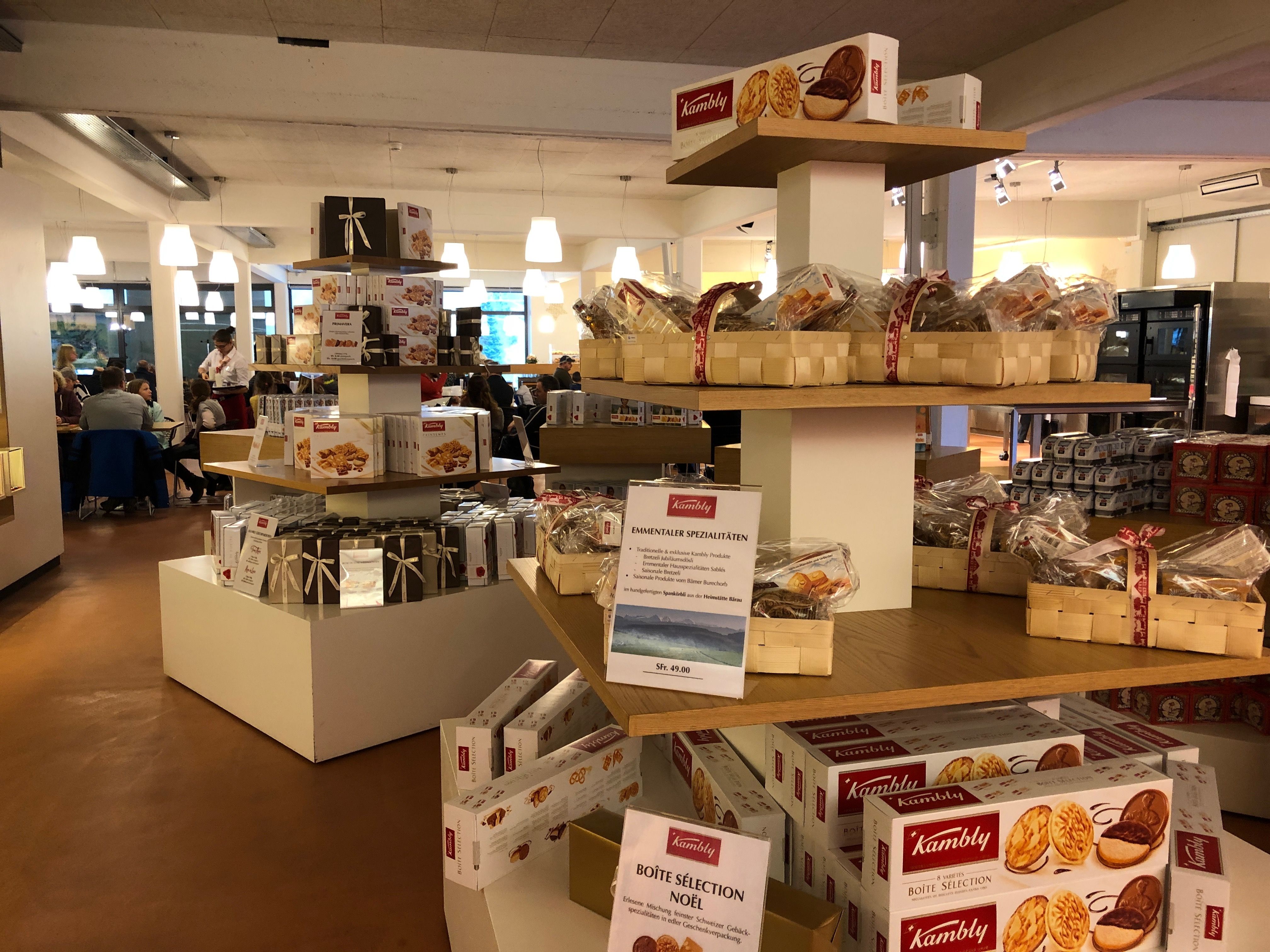 In de Kambly Ervaringswereld proef je verschillende lekkernijen in een moderne sfeer.