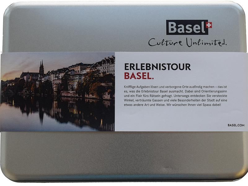 Erlebnistour Basel mit Blick auf den Rhein, Altstadt und Architektur.