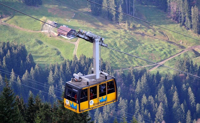 Teleférico Jakobsbad Kronberg: Disfruta de las vistas de las montañas y la naturaleza mientras viajas en telecabina.