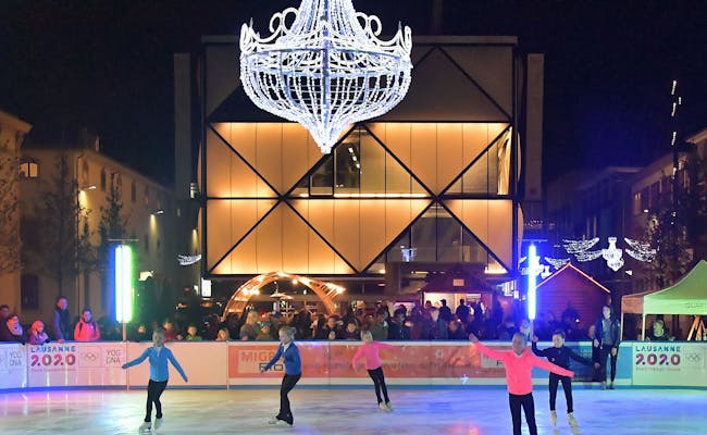 Ice rink du Flon in the city center (Photo: Valdemar Verissimo Lausanne Tourisme)