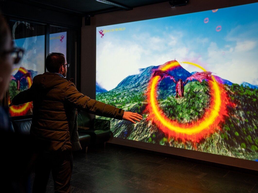 Drachenpfad Pilatus, digitaler Erlebnisraum, Interaktion, virtuelle Realität.
