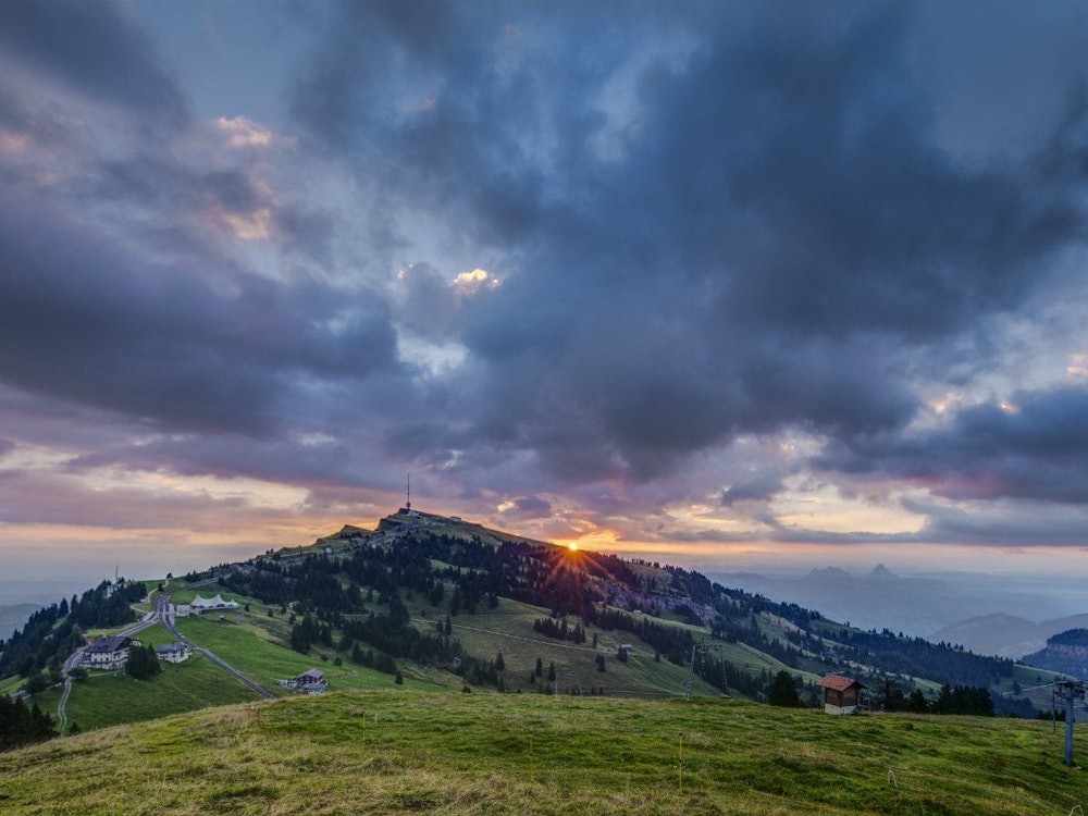 Rigi round trip by boat and train from Lucerne, self-guided