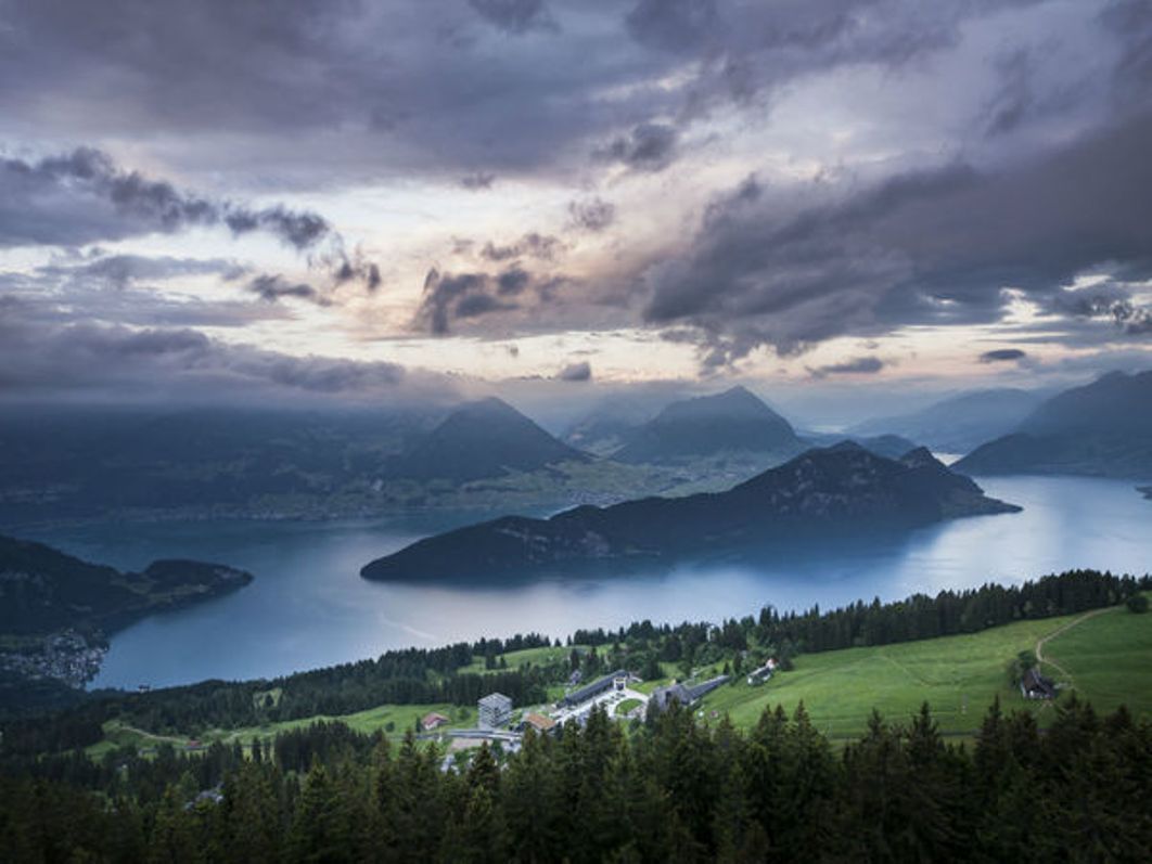 Rigi Hike: Views of Mountains and Lake at Dusk.