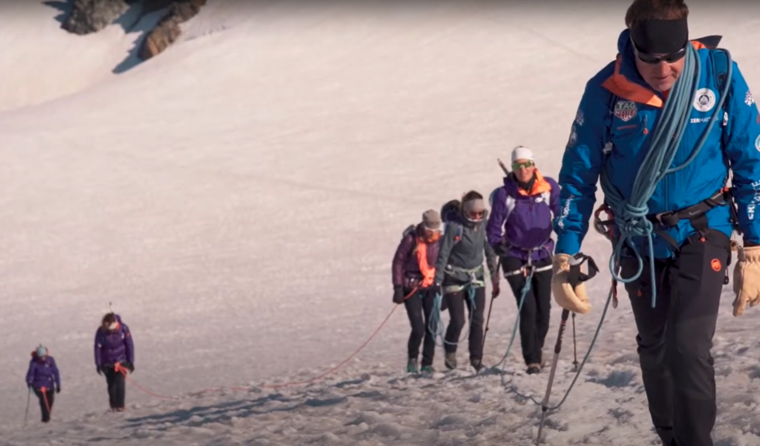 Wycieczka górska Pollux: wspólne wejście do śniegu z przewodnikami górskimi i żądnymi przygód