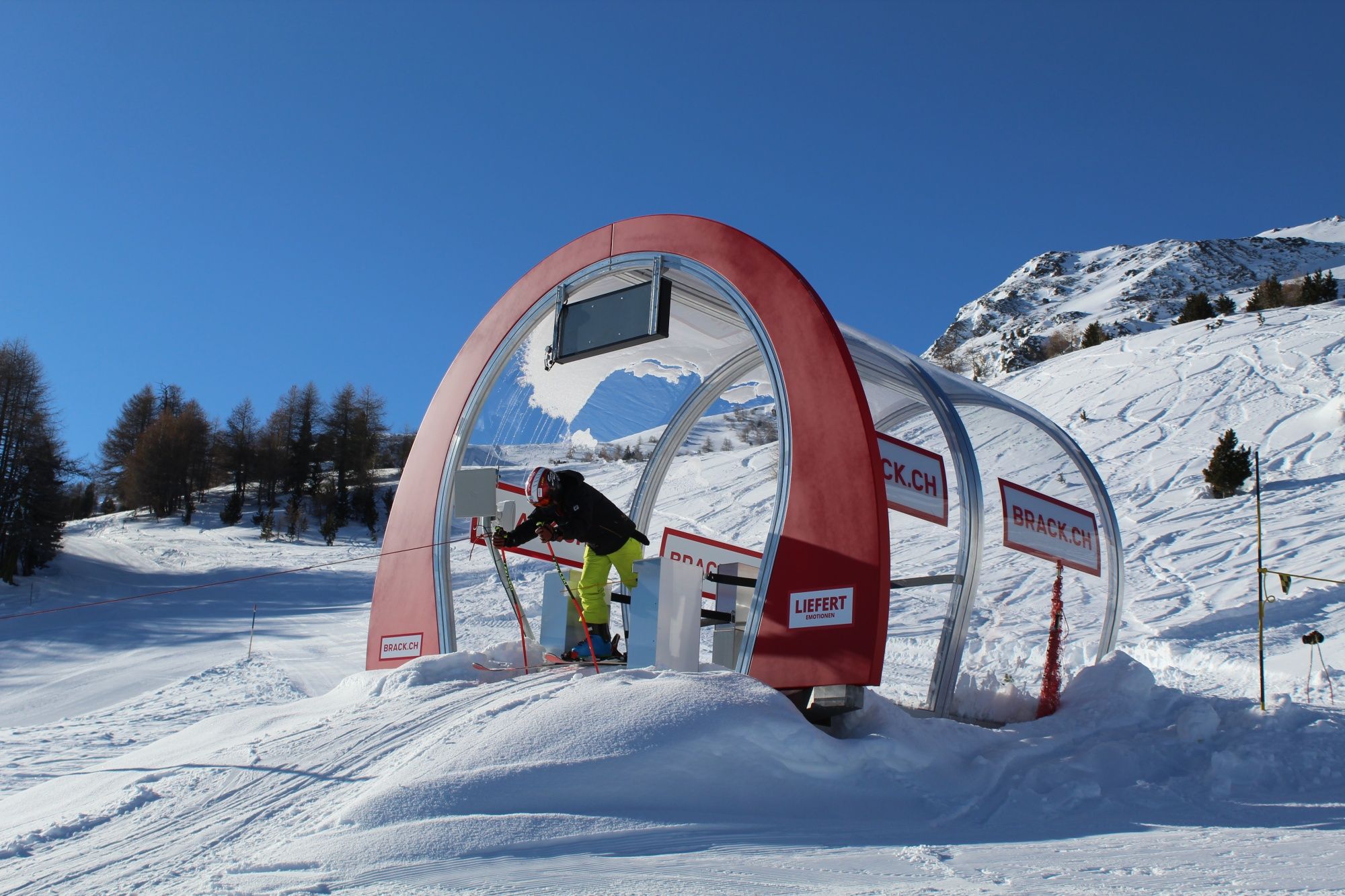 Skimovie Pizol: Jazda na nartach w zimowym raju z zapierającym dech w piersiach widokiem na góry