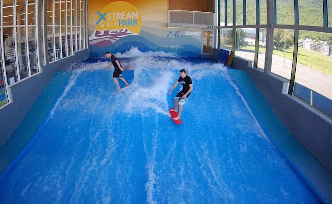 Eben so wie Indoor Surfing (Foto: Xstream Park)